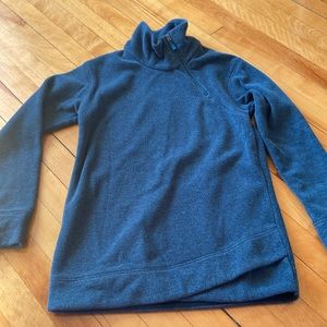 FREE when you buy any item. Reitmans Hyba fleece sweater XXS